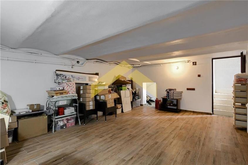 Casa de vanzare in centrul orasului Oradea - 11