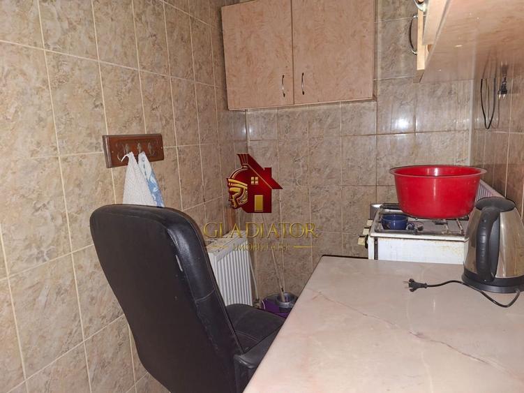 Camera de camin tip garsoniera Frumoasa Poitiers 16.2 mp, disponibila - 8