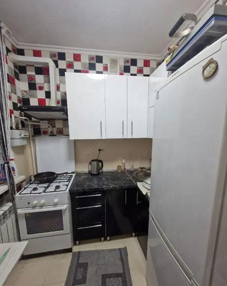 Garsoniera modesta in sectorului 4 - 2