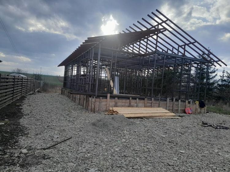 De Vanzare Casa pe Structura Metalica, Botesti - Girov, 104mp, - 1