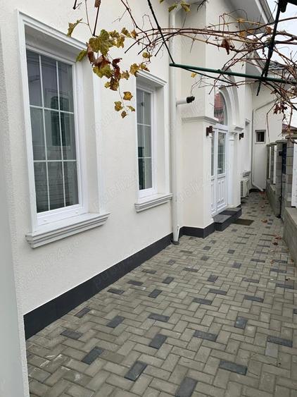 vand casa 4 camere din caramida zona centrala - 4