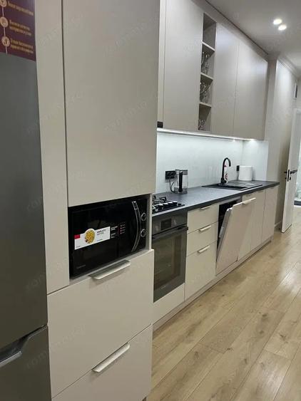 inchiriere garosoniera in zona Aparatorii Patriei aproape de metrou - 1