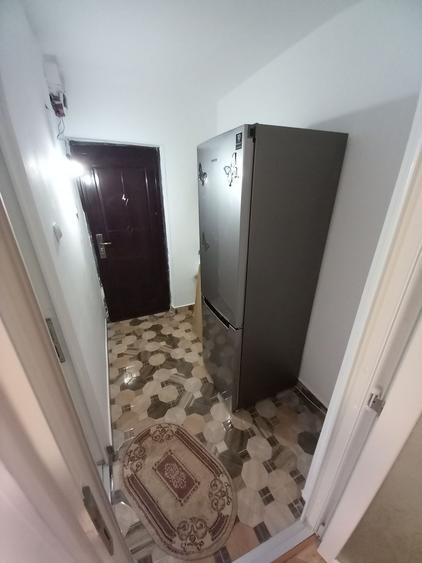 De vanzare garsoniera - 1