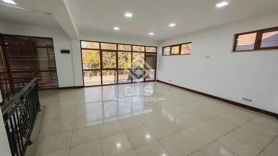 Spa?iu Generos de Inchiriat - 90 mp Utili - Zona Ultra-Centrala. - 2