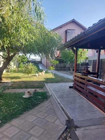 Vand casa in Caracal Str.Targul Nou, 120 mp construc?ie (2 camere , living + dressing)+foisor - 8