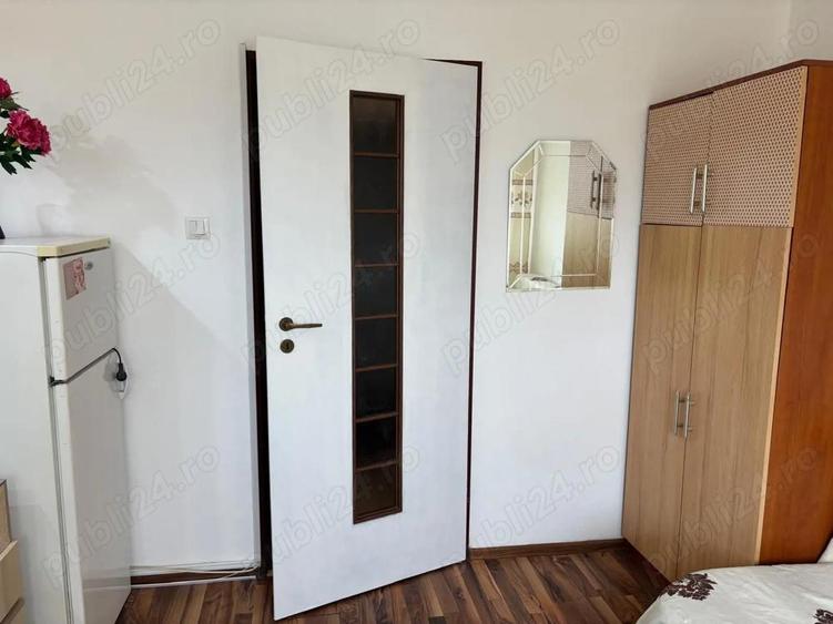 Proprietar inchiriez garsoniera renovata in Complex Studen?esc Timi?oara deasupra la Profi City - 4