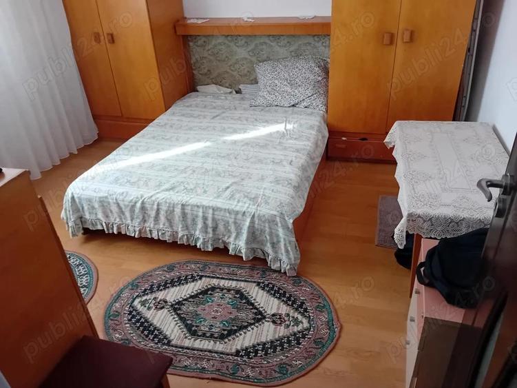 Ap 2 Cam Maratei aproape de piata mare 54mp etaj 3 renovat decomandat centrala termoizolat - 2