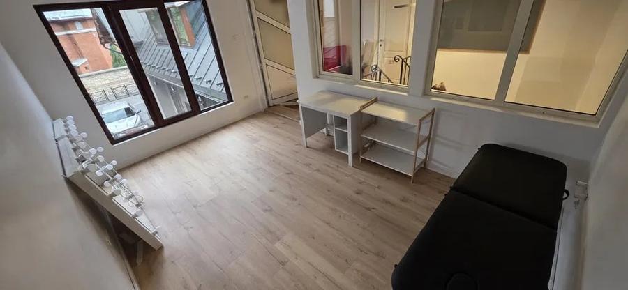 Camera pentru Cosmetica, zona Centrata - 3