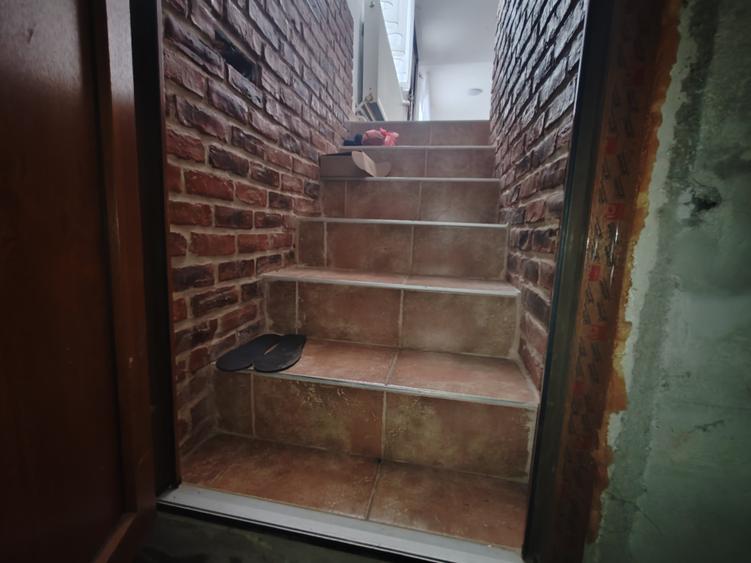 Casă cu 4 camere cu Canalizare în Ghimbav