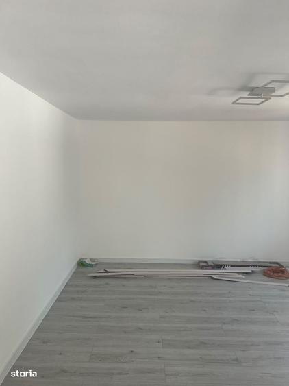 Casă cu 3 camere în Central