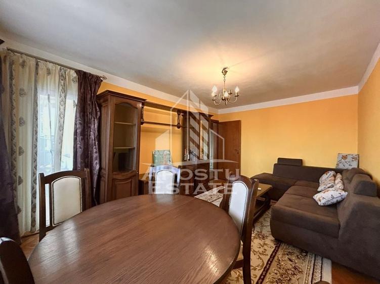 Apartament cu 2 camere, Central, Centrala Proprie - 1