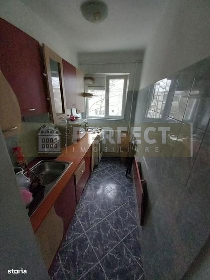 Ap.2 camere Mihai Bravu RENOVAT etajul 4,pret 46.900 euro - 2