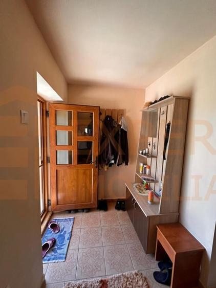 Casa de vanzare in centrul Cobadinului, COMISION 0% - 13