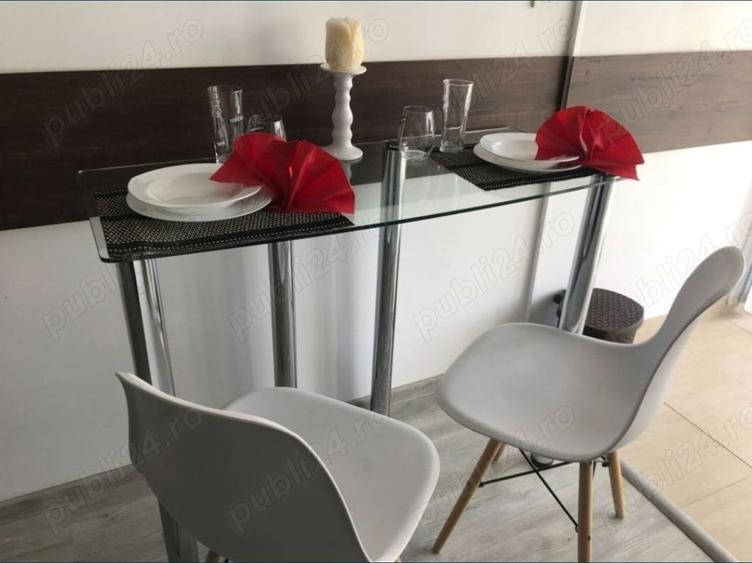 Apartament De Vanzare - 4