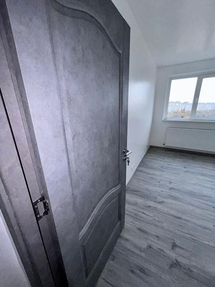 DRISTOR apartament renovat complet ,peste drum de park lake - 17