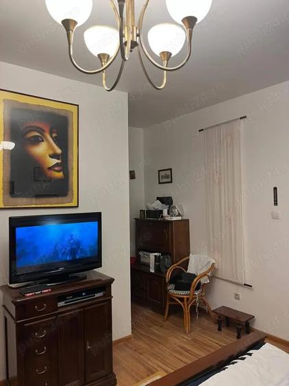 Casă cu 5 camere în Energiei