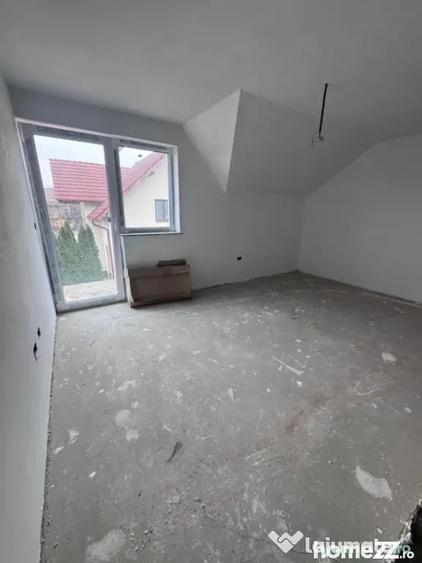 Casă cu 7 camere cu Teren 150 Mp în Rădăuți