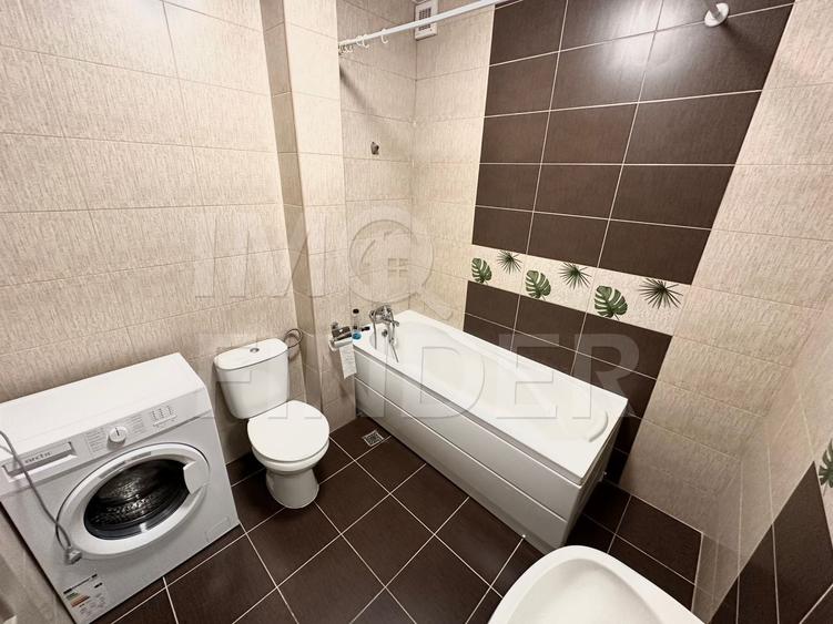Apartament cu 2 camere semidecomandat, mobilat în Borhanci