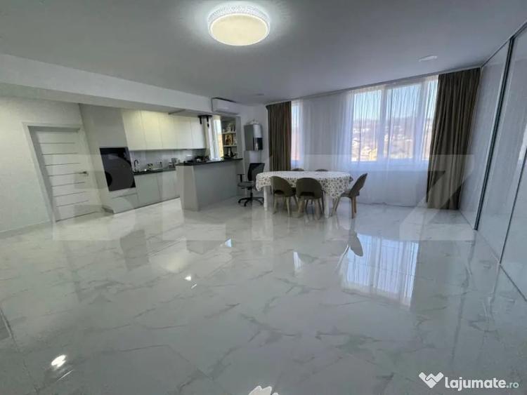 Apartament cu 2 camere decomandat în Central