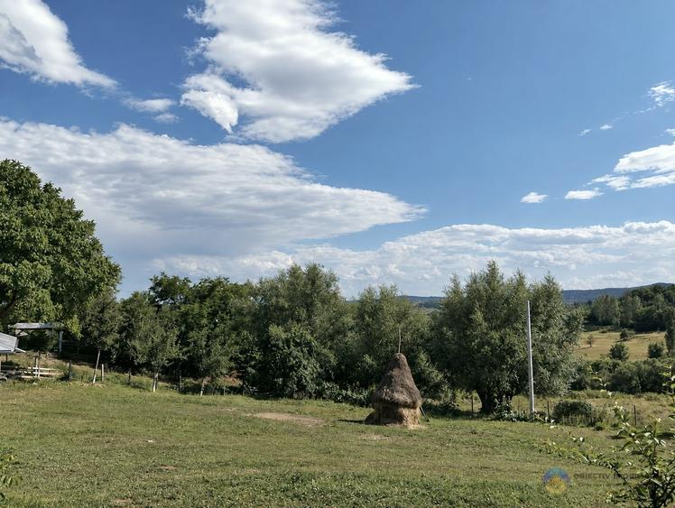 Casă individuală cu 3 camere cu Canalizare în Socea