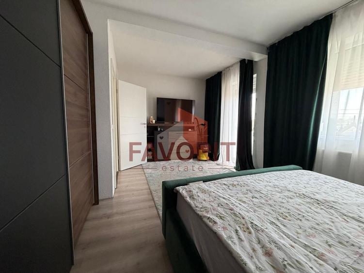 Duplex cu 4 camere cu Canalizare în Aradului