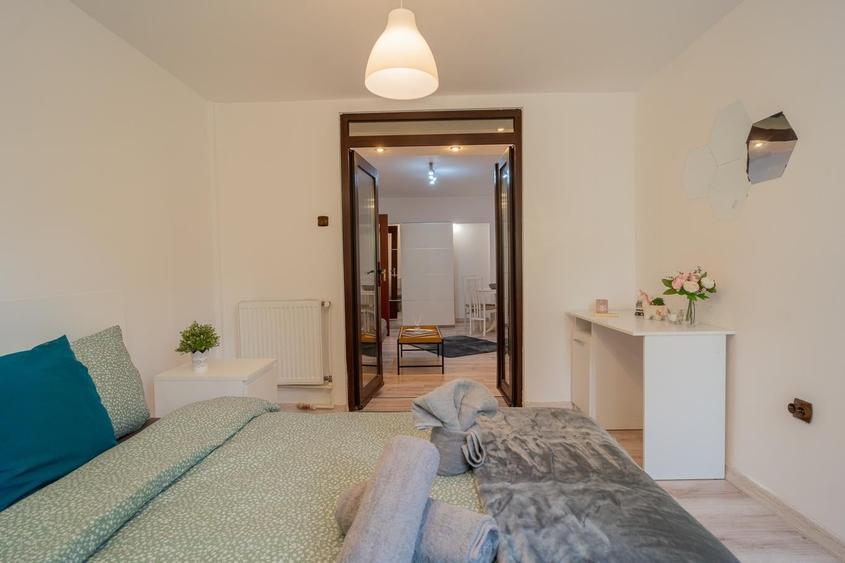 Apartament cu 2 camere semidecomandat în Calea Victoriei
