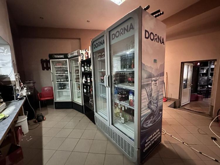 Spațiu comercial, de 350 mp, în Mislea