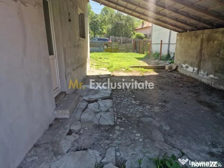 Casă cu 4 camere cu Teren 400 Mp în Călinești