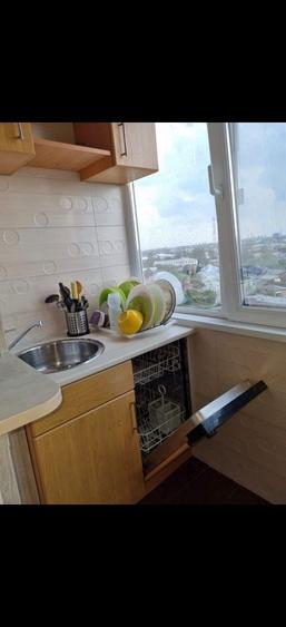 Apartament cu 3 camere decomandat în Țânțăreni