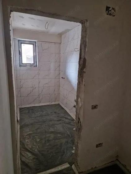 Apartament cu 3 camere decomandat în George Enescu
