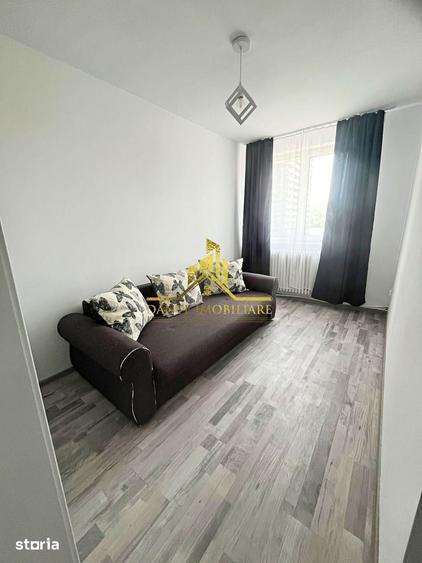 Apartament cu 3 camere semidecomandat în Mărăști