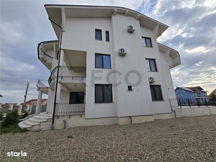 Spațiu comercial, de 305 mp, în Rontău