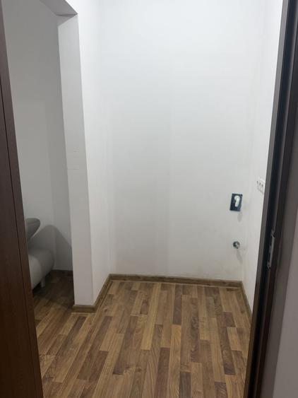 Apartament de vanzare - 3