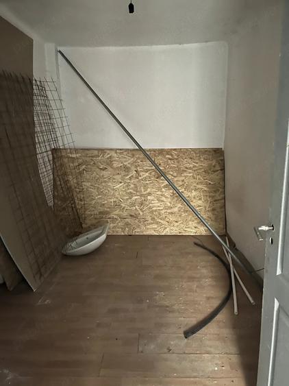Casă cu 2 camere cu Teren 42 Mp în Banu Manta
