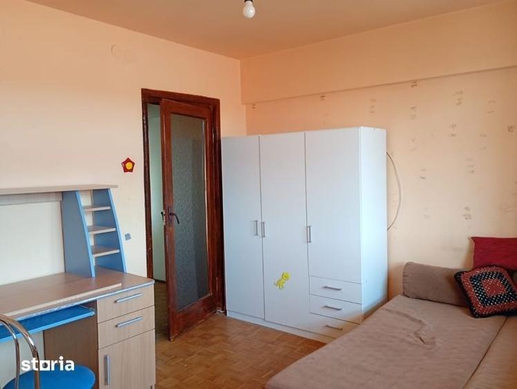 Garsonieră decomandată în Gării