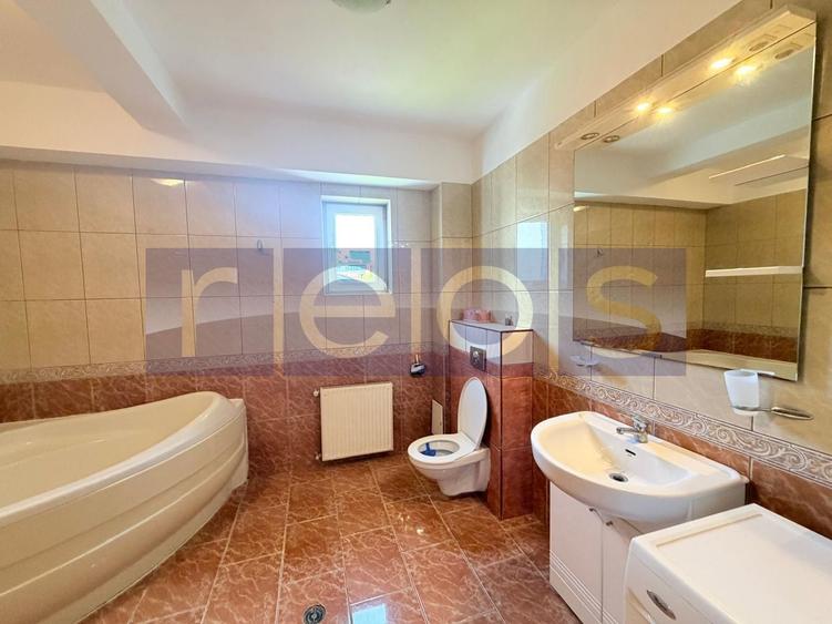 Apartament cu 4 camere în Șoseaua Nordului