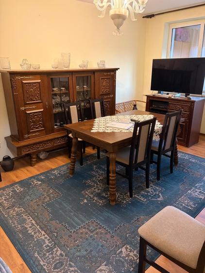 Apartament cu 3 camere decomandat în Tineretului