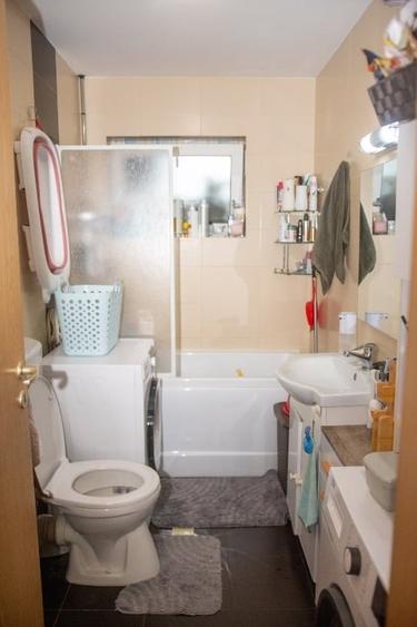 Apartament cu 2 camere semidecomandat, mobilat în Braytim