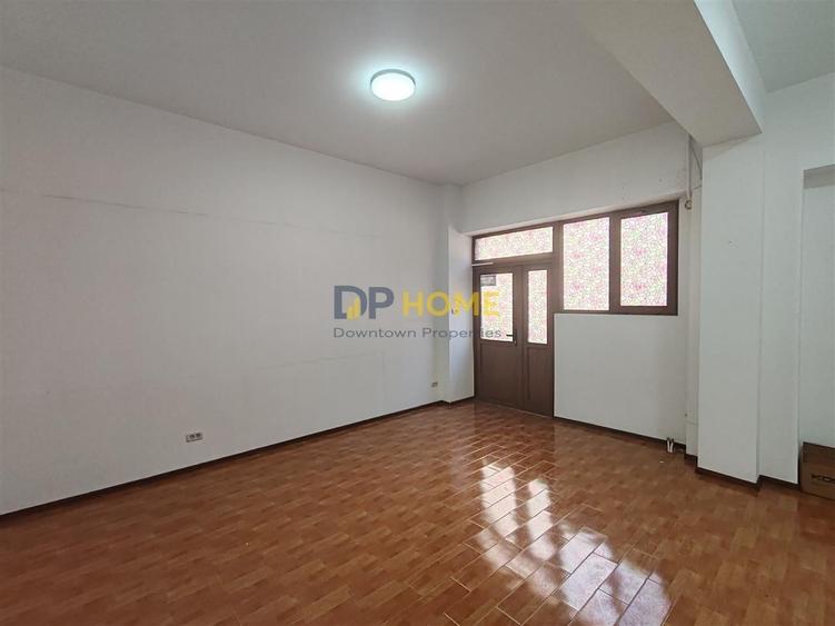 Spațiu comercial, de 30 mp, în Ultracentral