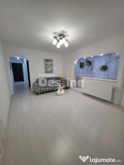 Apartament cu 3 camere semidecomandat în Gorjului