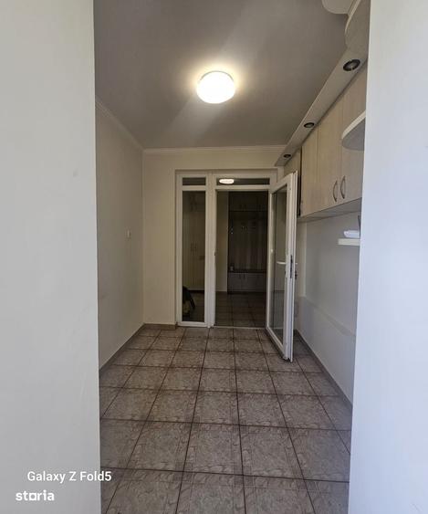 Apartament 3 camere complet renovat Decebal, Strada Doinei, Oradea - 6