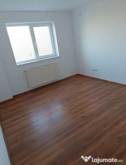 Apartament cu 2 camere decomandat în Vitan