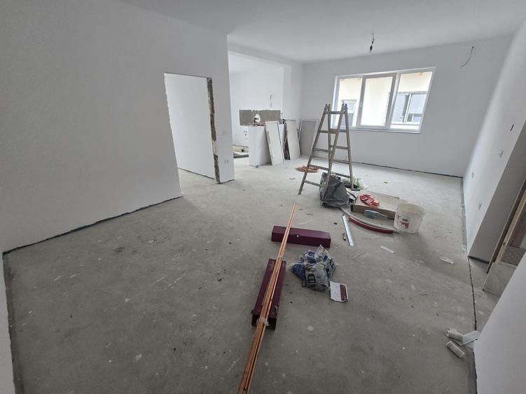 Duplex cu 3 camere cu Canalizare în Moșnița Nouă