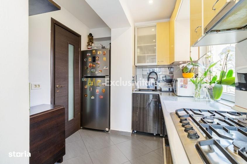 Apartament cu 3 camere în Regie