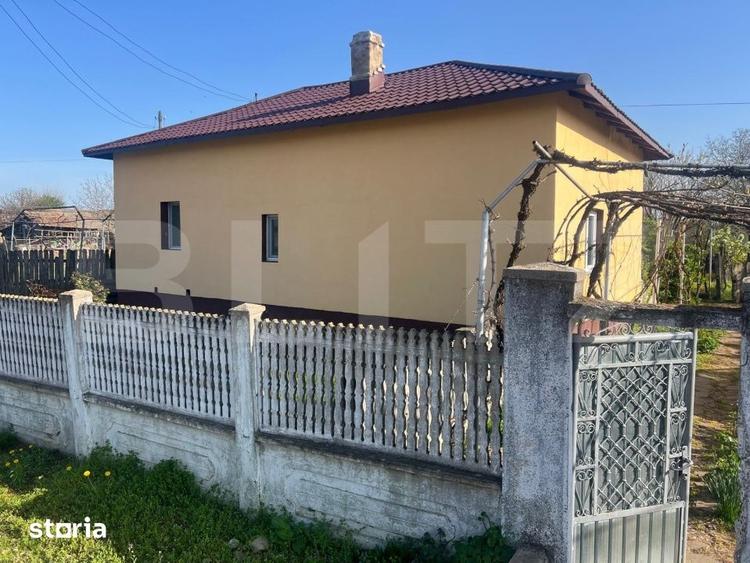 Casă cu 3 camere cu Teren 2320 Mp în Leu