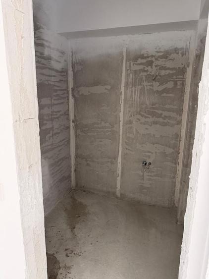 Vand apartament in cartier Prima Green Residence,bloc P4, semifinisat, etaj 8 - 8