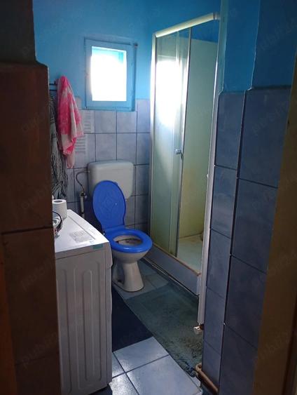 Casă cu Teren 11000 Mp în Sălișca