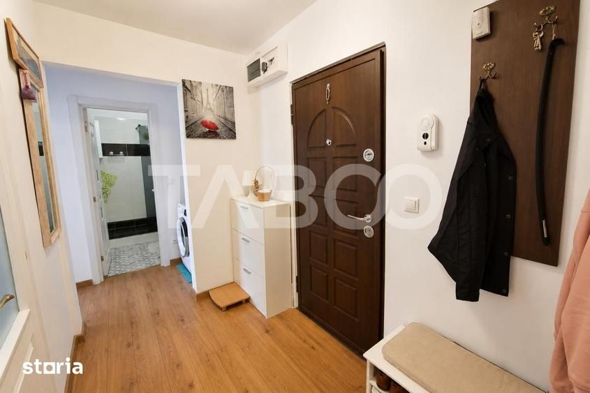 Apartament cu 2 camere decomandat în Trei Stejari