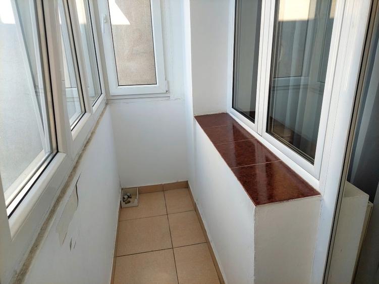 Apartament cu 2 camere decomandat, mobilat în Drumul Taberei