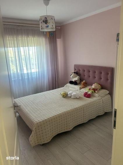 Apartament cu 3 camere decomandat în Tomis III
